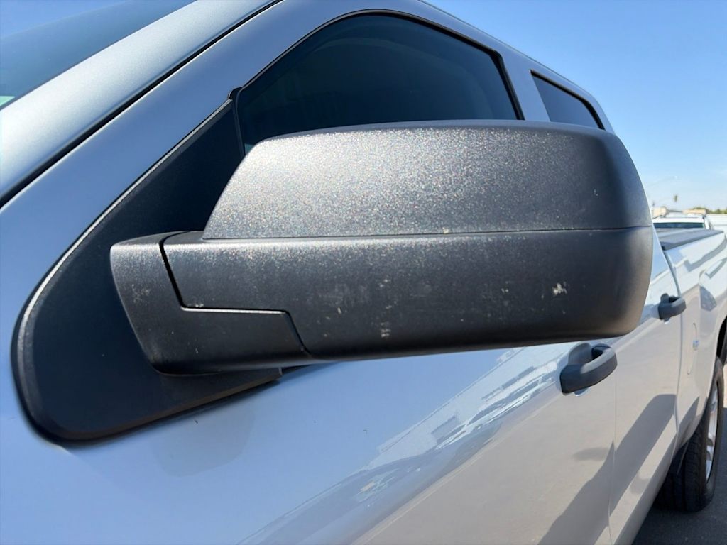 Thumbnail: 2014 Chevrolet Silverado 1500 - 17