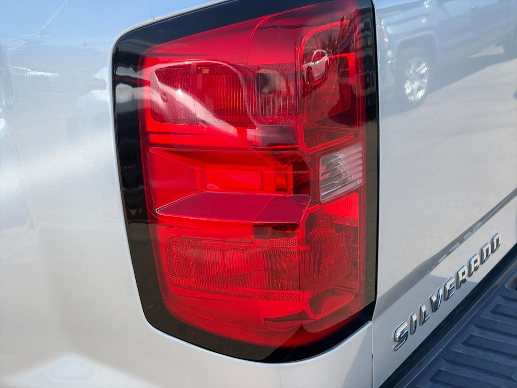 Thumbnail: 2014 Chevrolet Silverado 1500 - 25