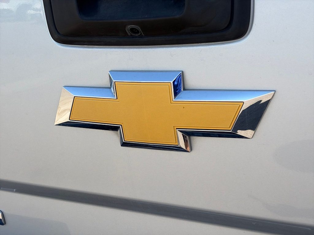 Thumbnail: 2014 Chevrolet Silverado 1500 - 24