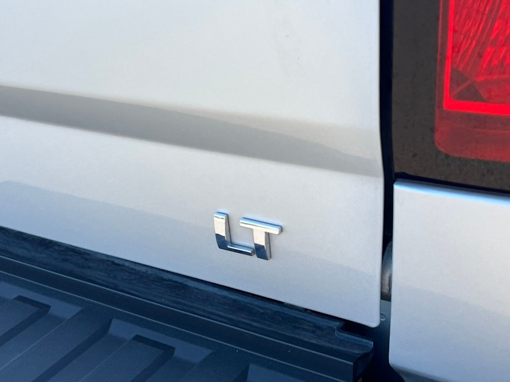 Thumbnail: 2014 Chevrolet Silverado 1500 - 26