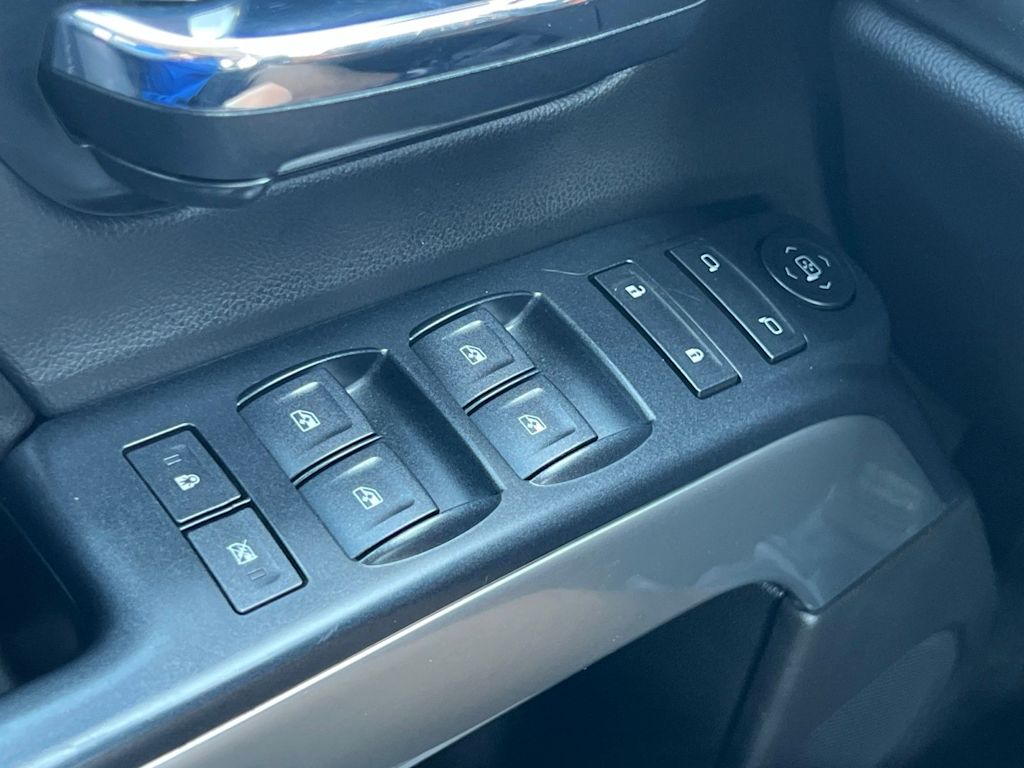 Thumbnail: 2014 Chevrolet Silverado 1500 - 34