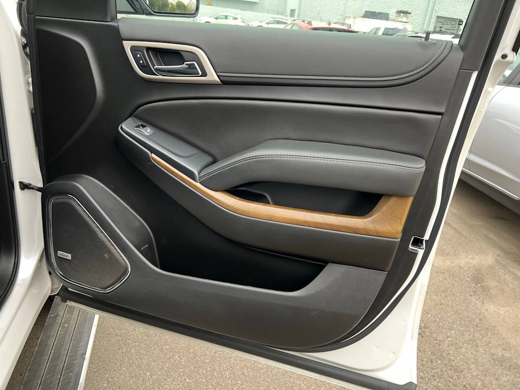 Thumbnail: 2020 GMC Yukon - 33