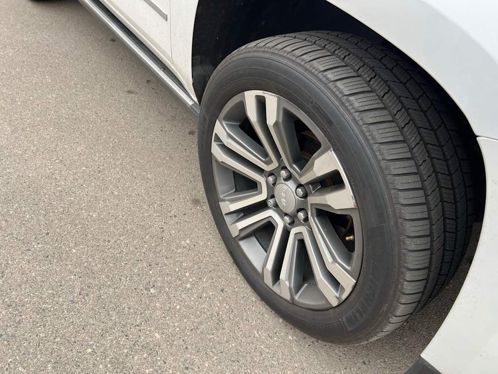 Thumbnail: 2020 GMC Yukon - 31