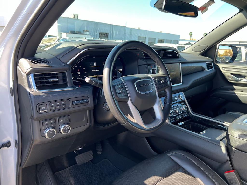 Thumbnail: 2024 GMC Yukon XL - 2