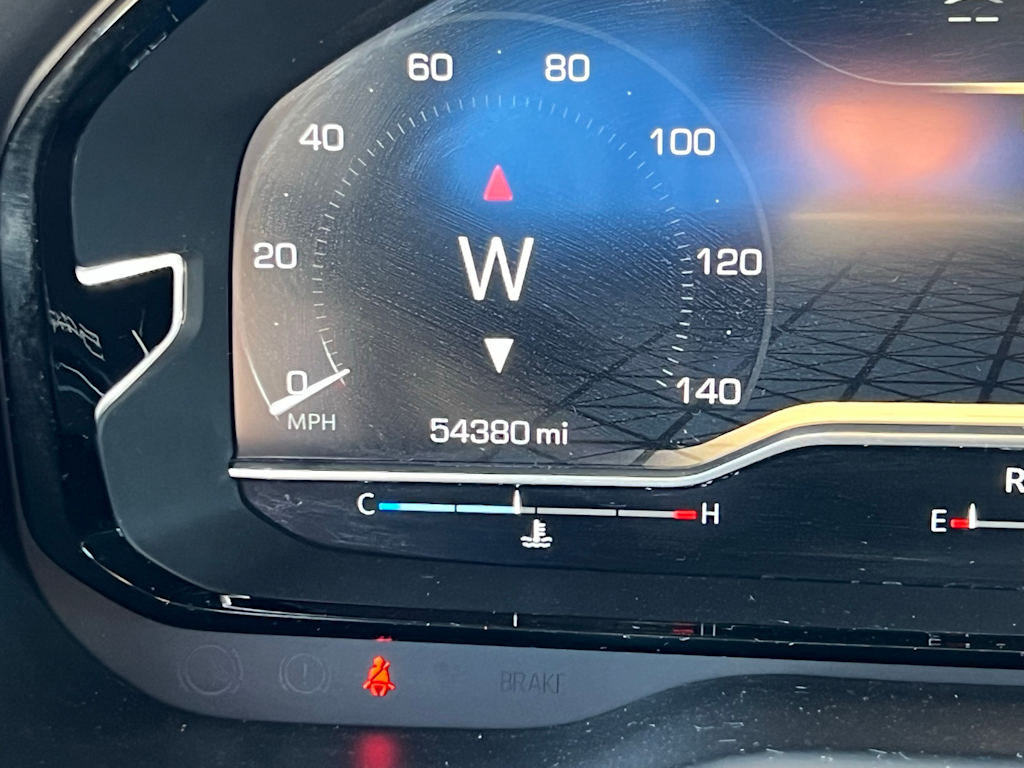 Thumbnail: 2024 GMC Yukon XL - 38