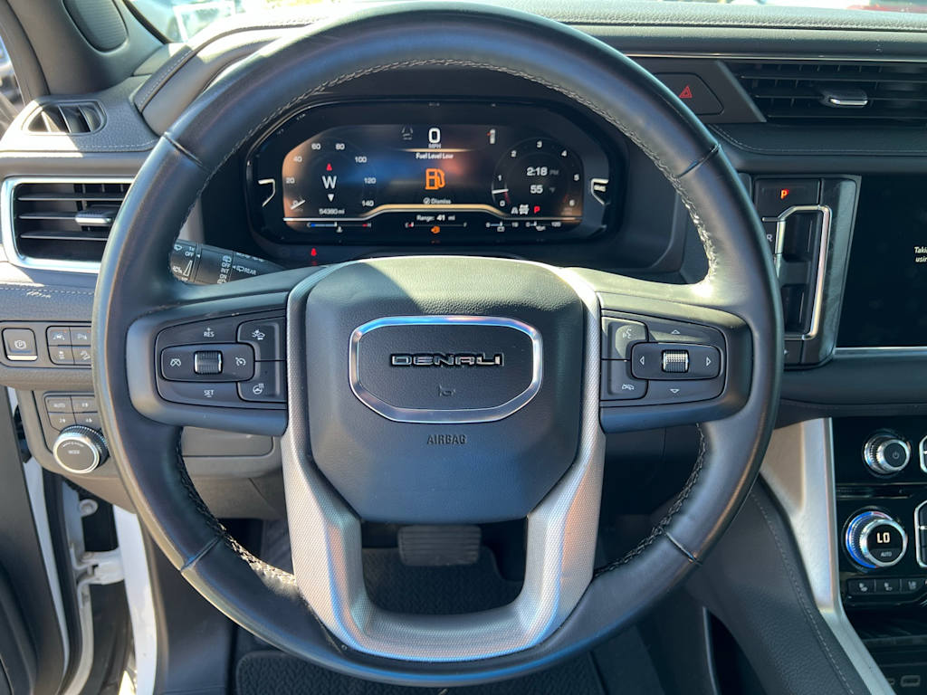 Thumbnail: 2024 GMC Yukon XL - 13