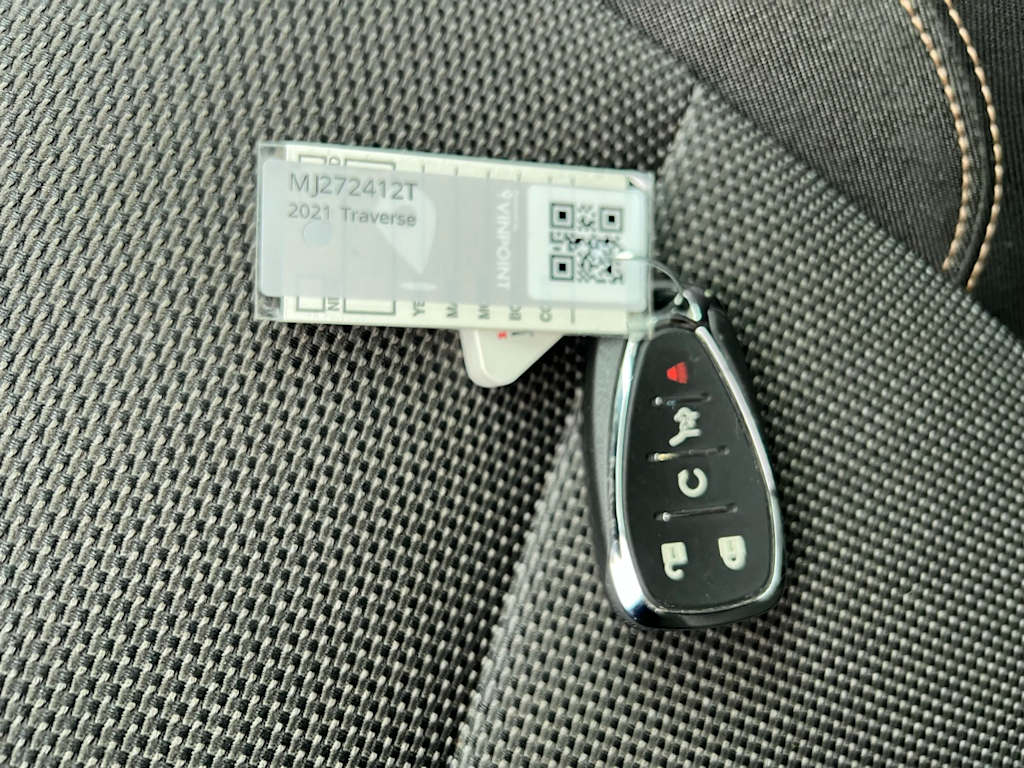 Thumbnail: 2021 Chevrolet Traverse - 17