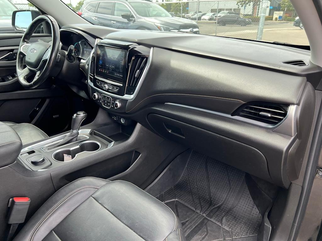 Thumbnail: 2020 Chevrolet Traverse - 9