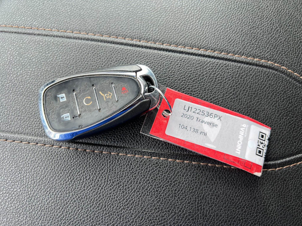 Thumbnail: 2020 Chevrolet Traverse - 16
