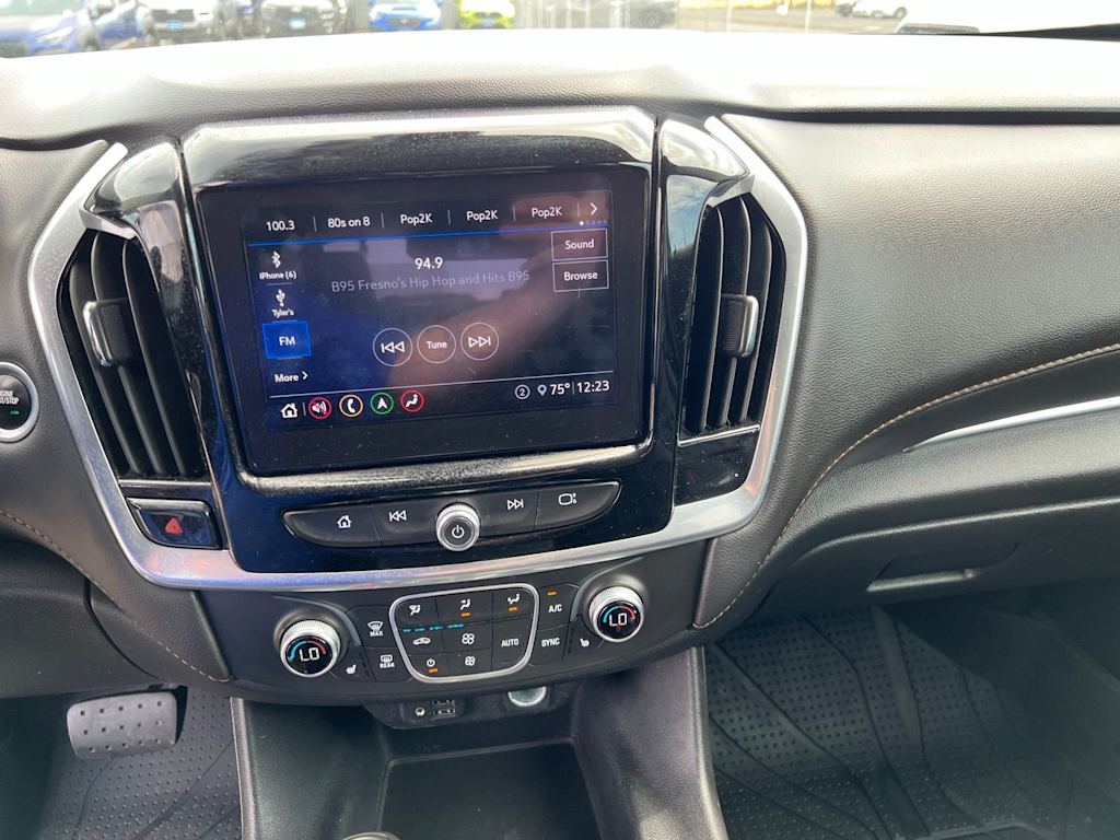 Thumbnail: 2020 Chevrolet Traverse - 14