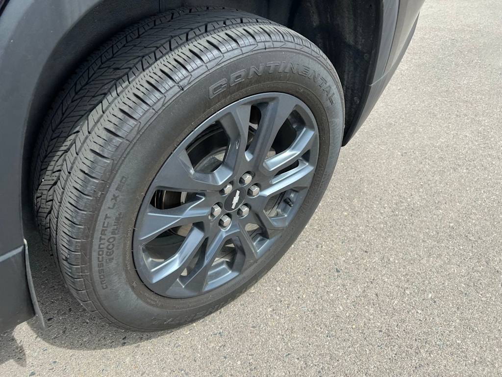 Thumbnail: 2020 Chevrolet Traverse - 24