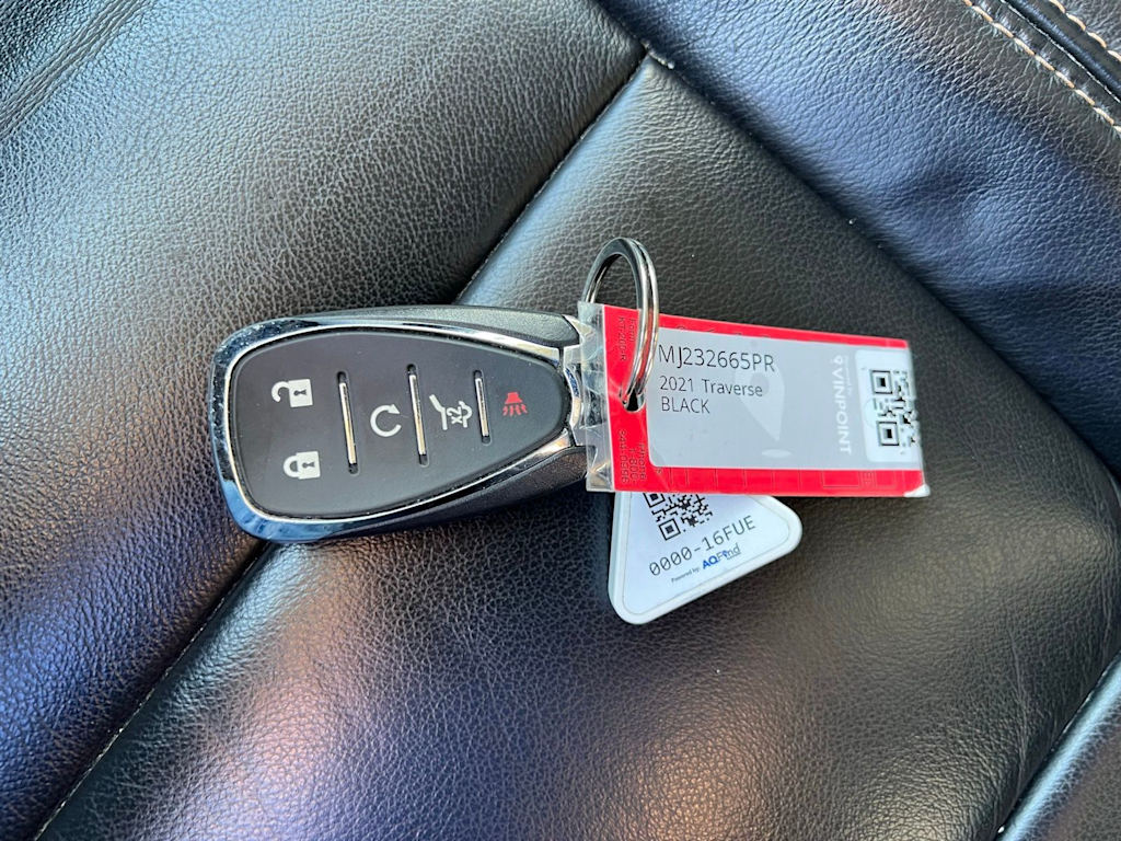 Thumbnail: 2021 Chevrolet Traverse - 19