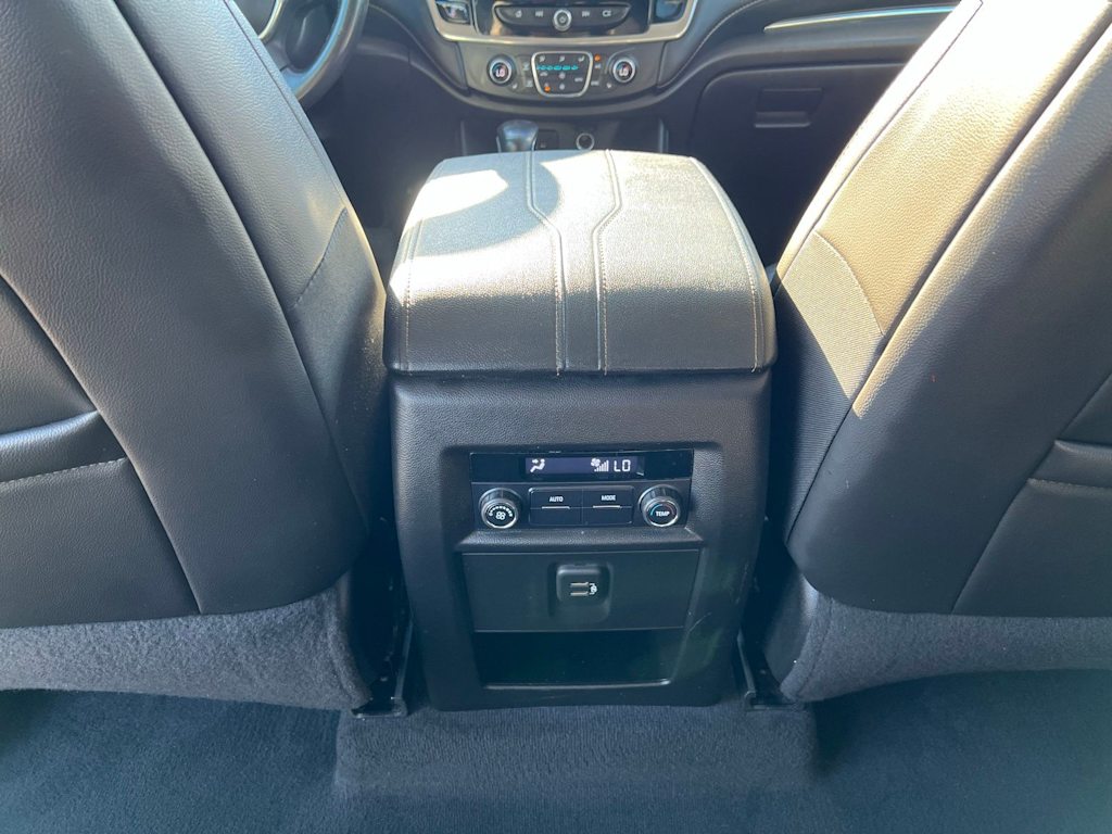 Thumbnail: 2021 Chevrolet Traverse - 38