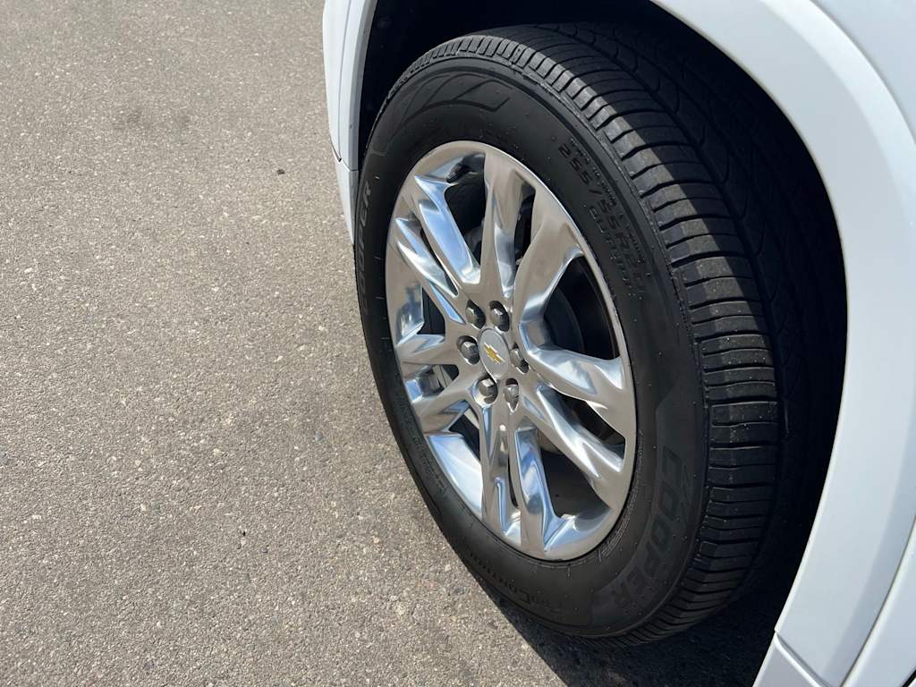 Thumbnail: 2021 Chevrolet Traverse - 8