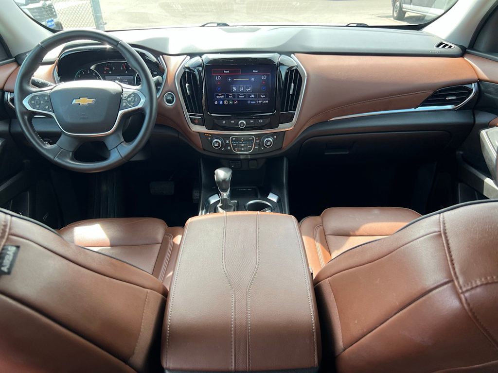 Thumbnail: 2021 Chevrolet Traverse - 13
