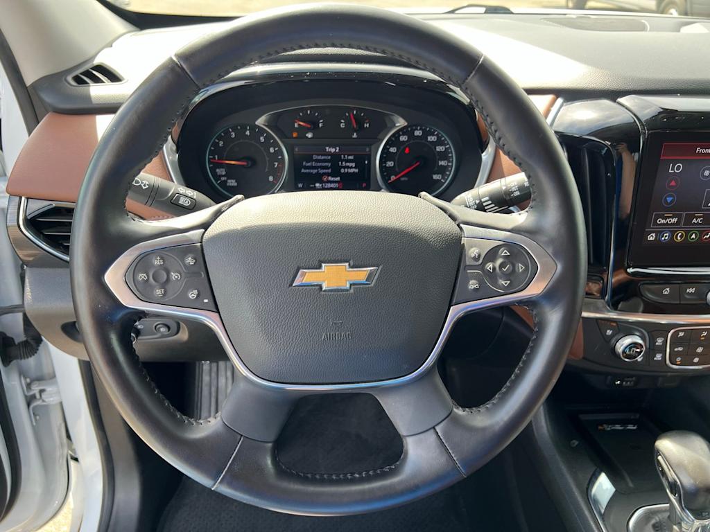 Thumbnail: 2021 Chevrolet Traverse - 14