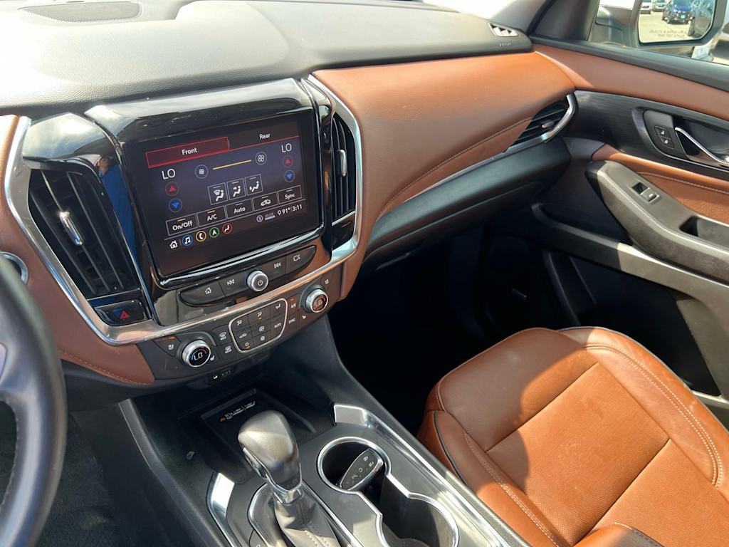 Thumbnail: 2021 Chevrolet Traverse - 42