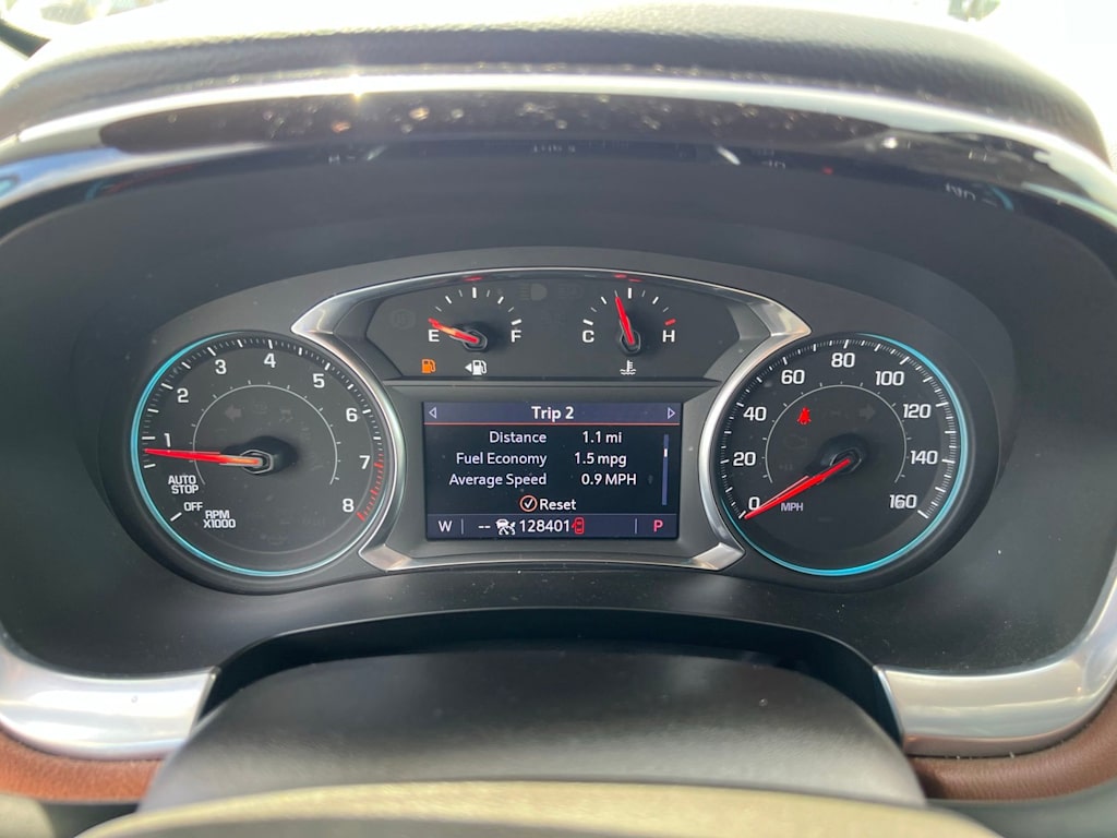 Thumbnail: 2021 Chevrolet Traverse - 17