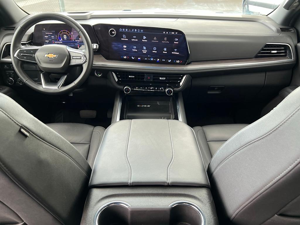 Thumbnail: 2025 Chevrolet Tahoe - 13