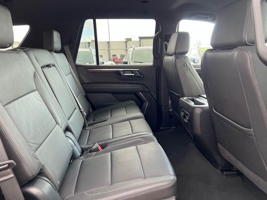 Thumbnail: 2025 Chevrolet Tahoe - 30