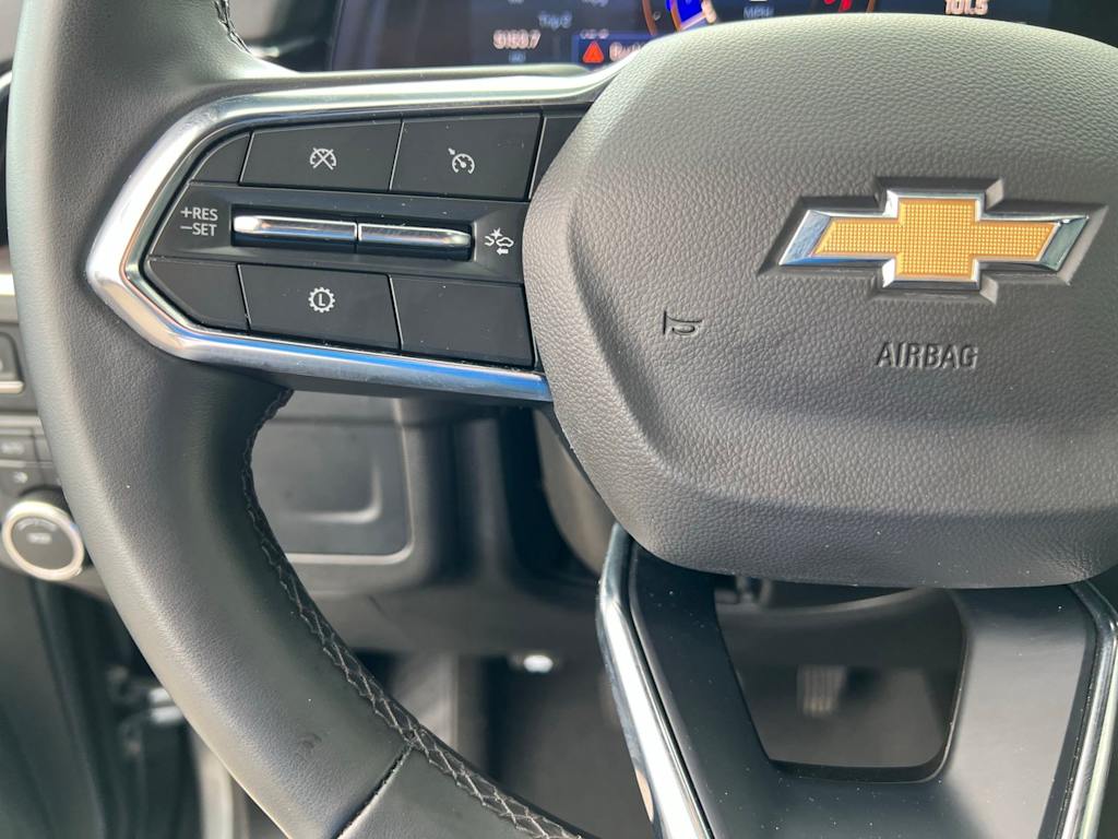 Thumbnail: 2025 Chevrolet Tahoe - 38