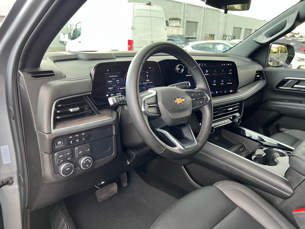 Thumbnail: 2025 Chevrolet Tahoe - 2