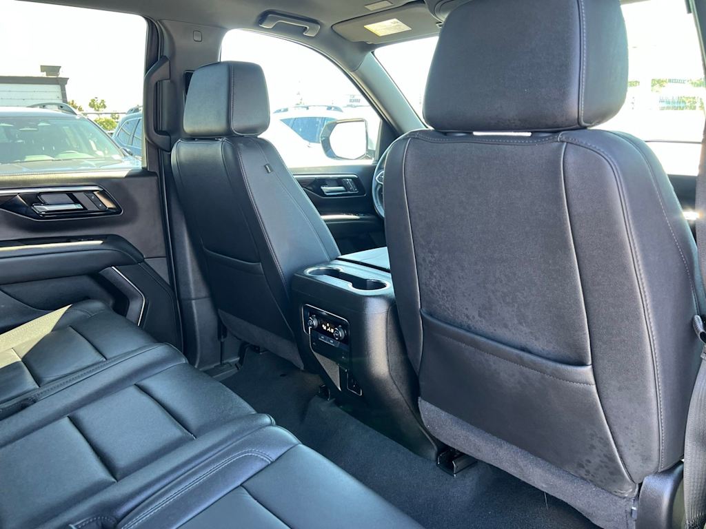 Thumbnail: 2025 Chevrolet Tahoe - 11
