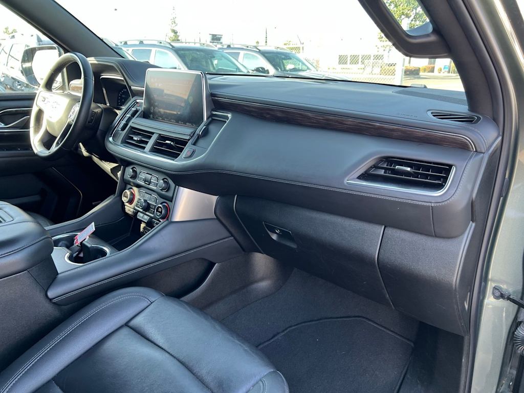 Thumbnail: 2024 Chevrolet Suburban - 9