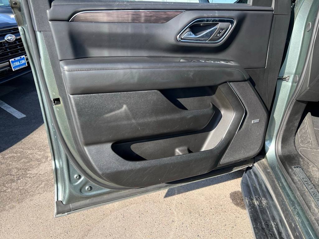 Thumbnail: 2024 Chevrolet Suburban - 24