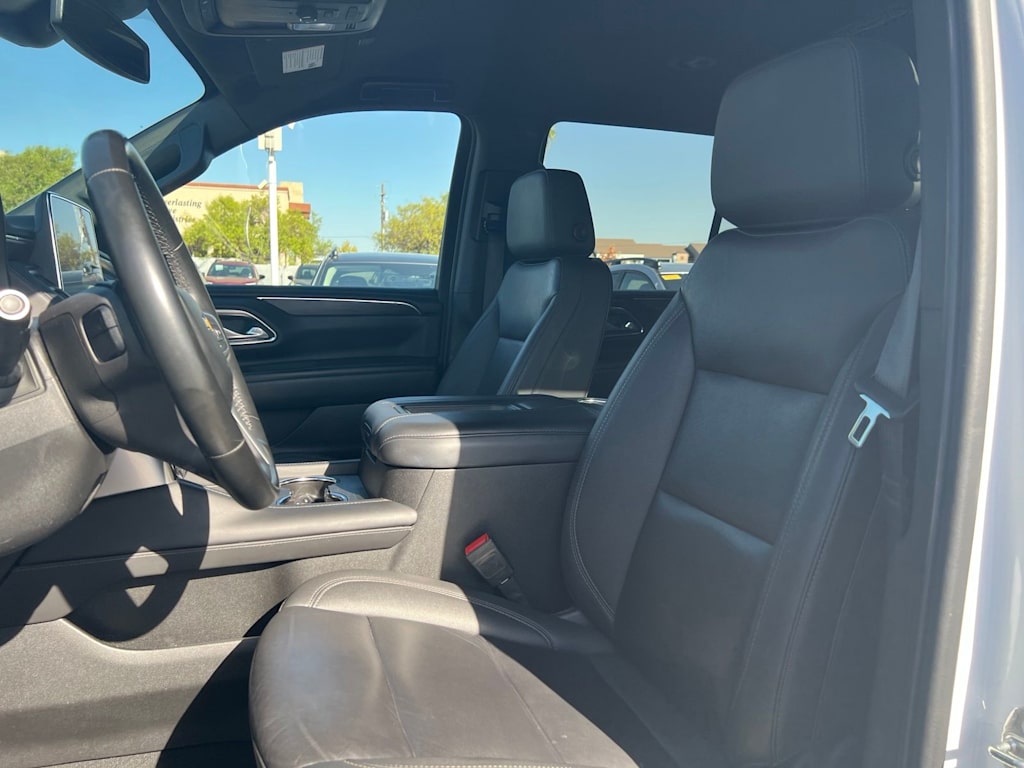 Thumbnail: 2024 Chevrolet Tahoe - 10