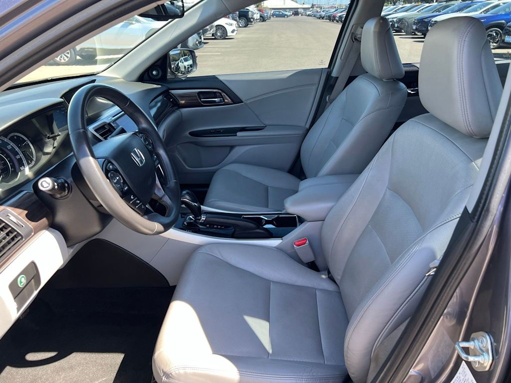 Thumbnail: 2016 Honda Accord - 10