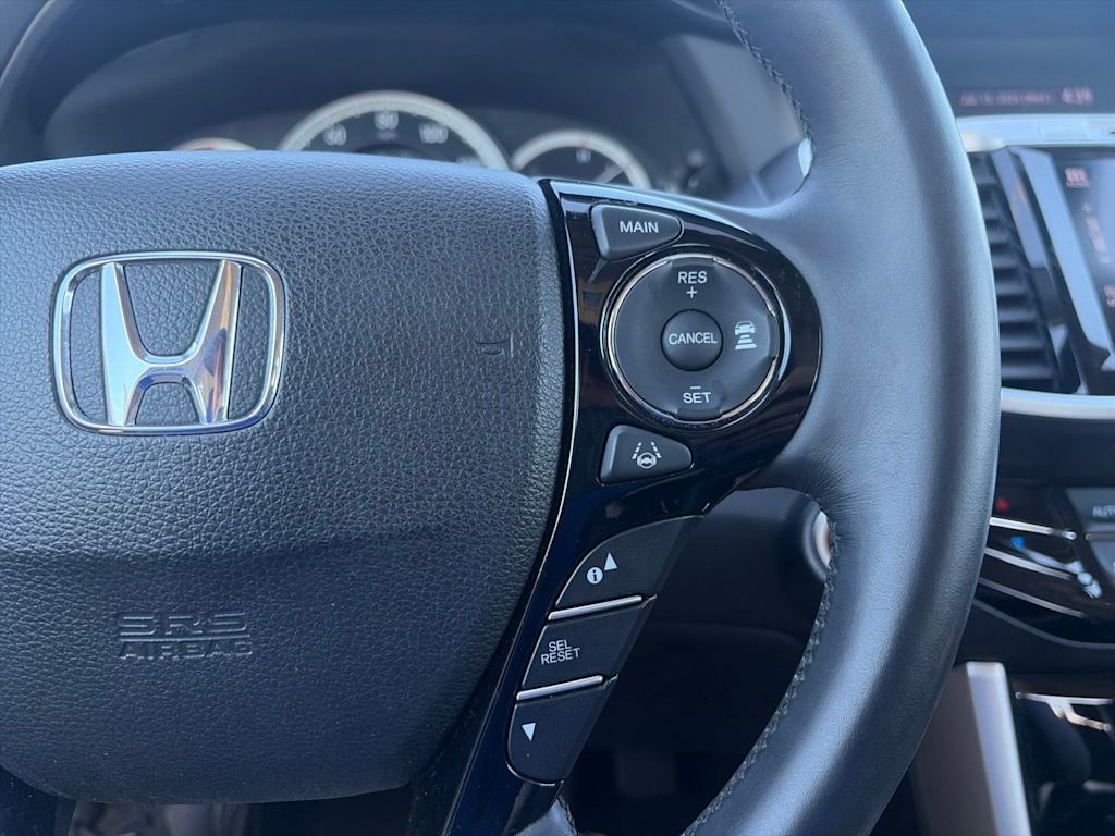 Thumbnail: 2017 Honda Accord - 40
