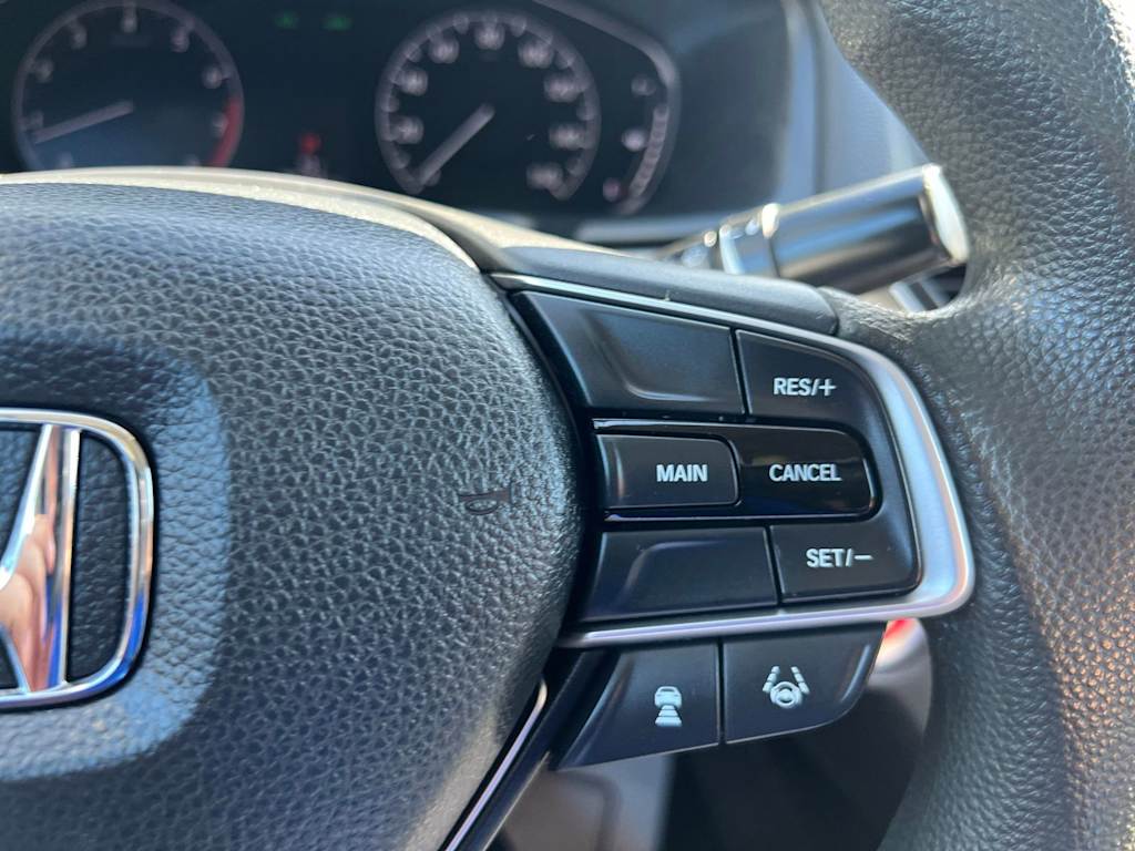 Thumbnail: 2018 Honda Accord - 42