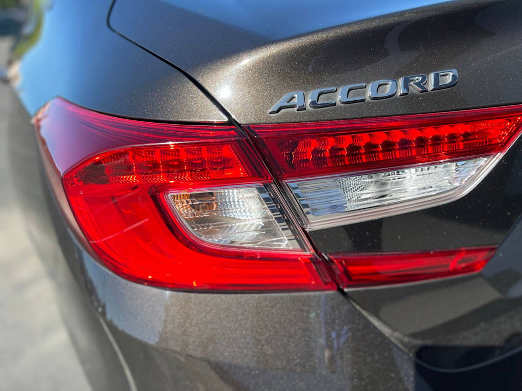 Thumbnail: 2018 Honda Accord - 24