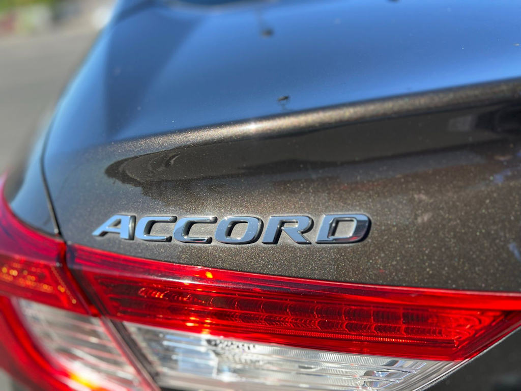 Thumbnail: 2018 Honda Accord - 23
