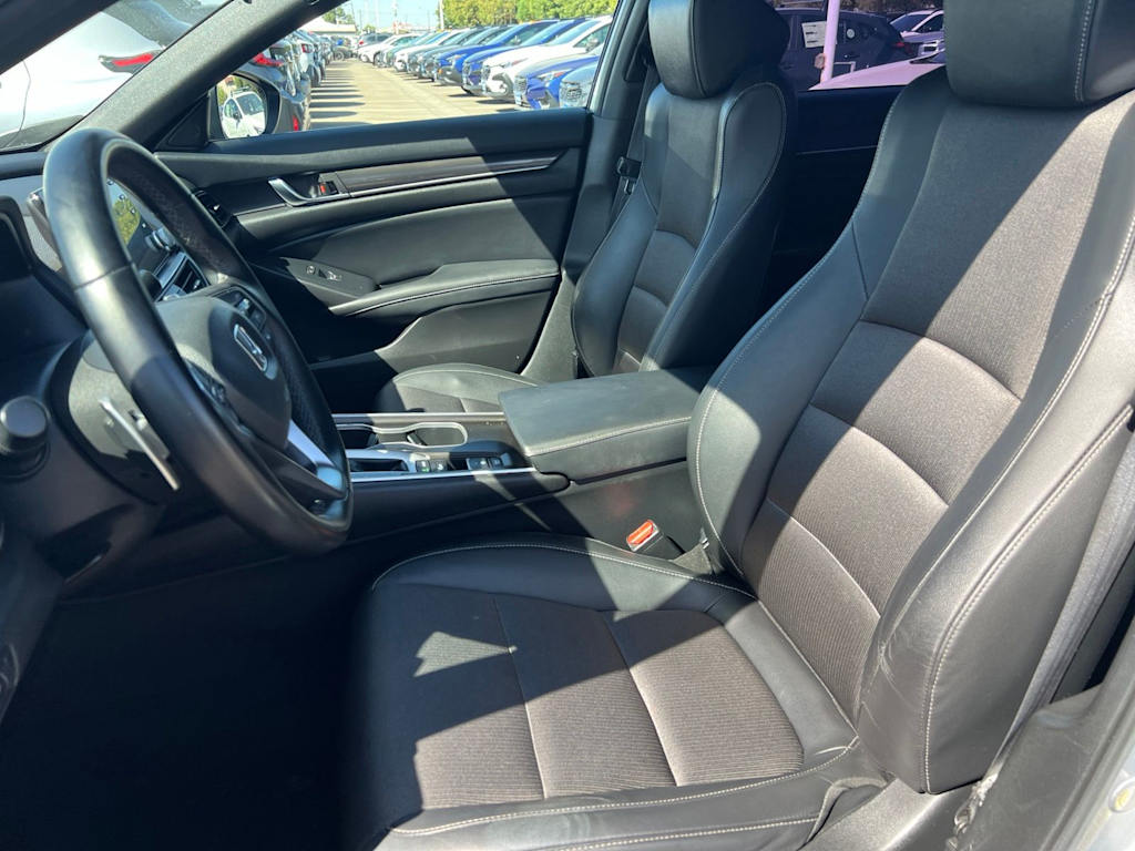 Thumbnail: 2022 Honda Accord - 10
