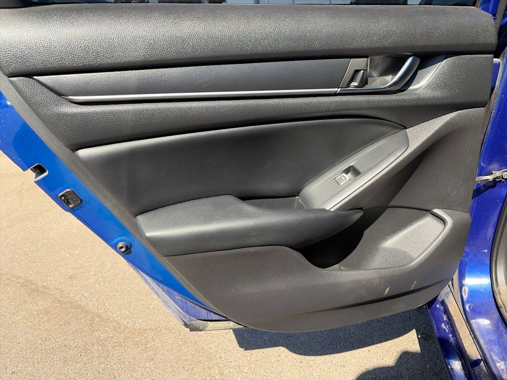Thumbnail: 2018 Honda Accord - 27