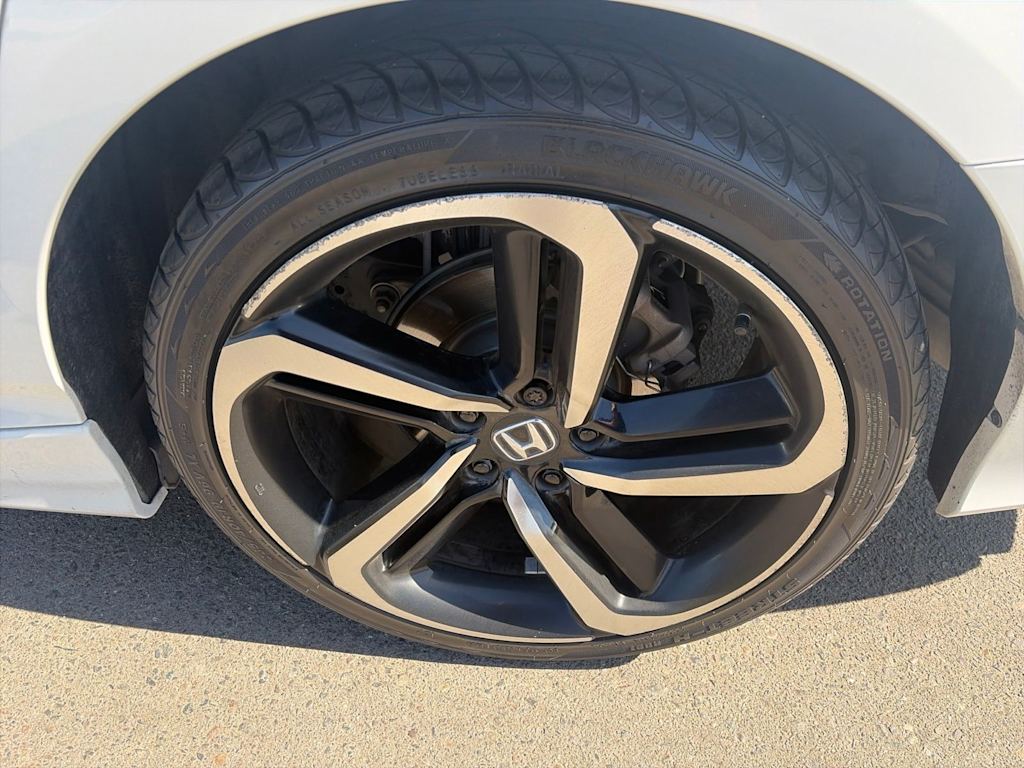 Thumbnail: 2018 Honda Accord - 6