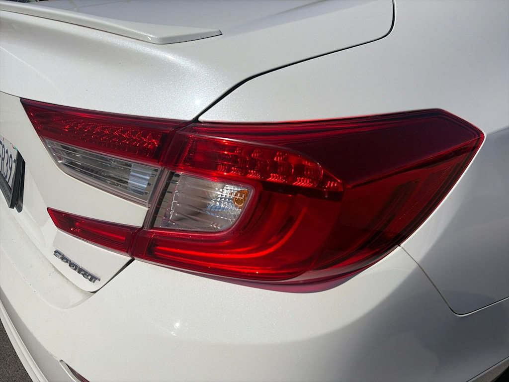 Thumbnail: 2018 Honda Accord - 24