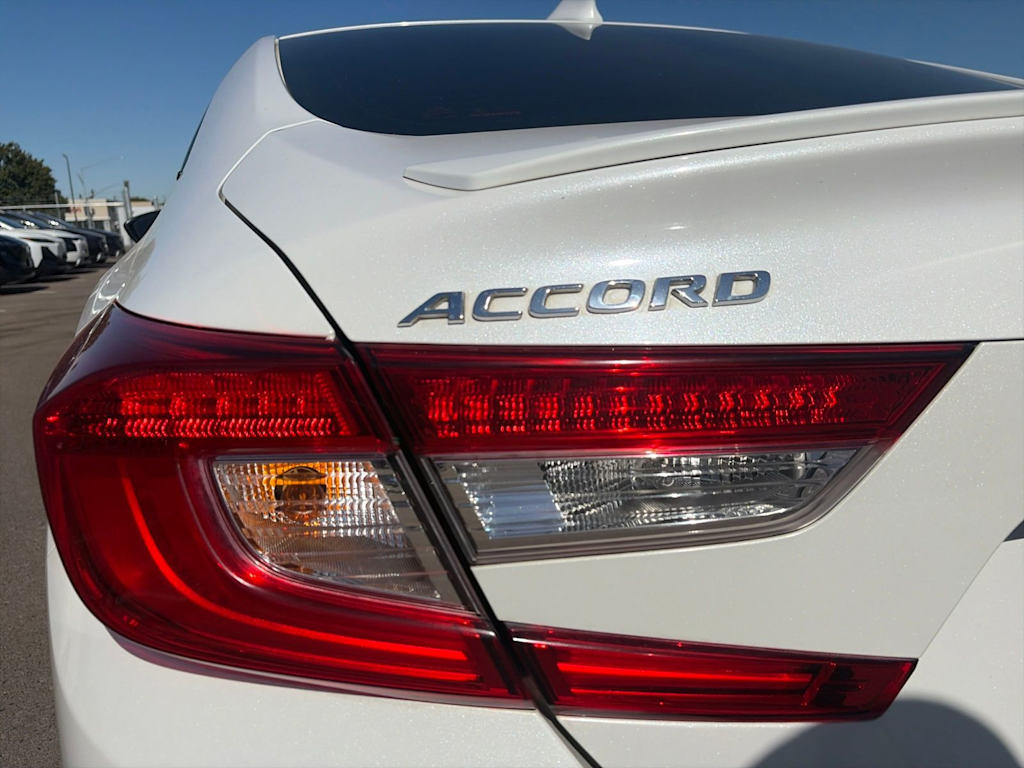 Thumbnail: 2018 Honda Accord - 27