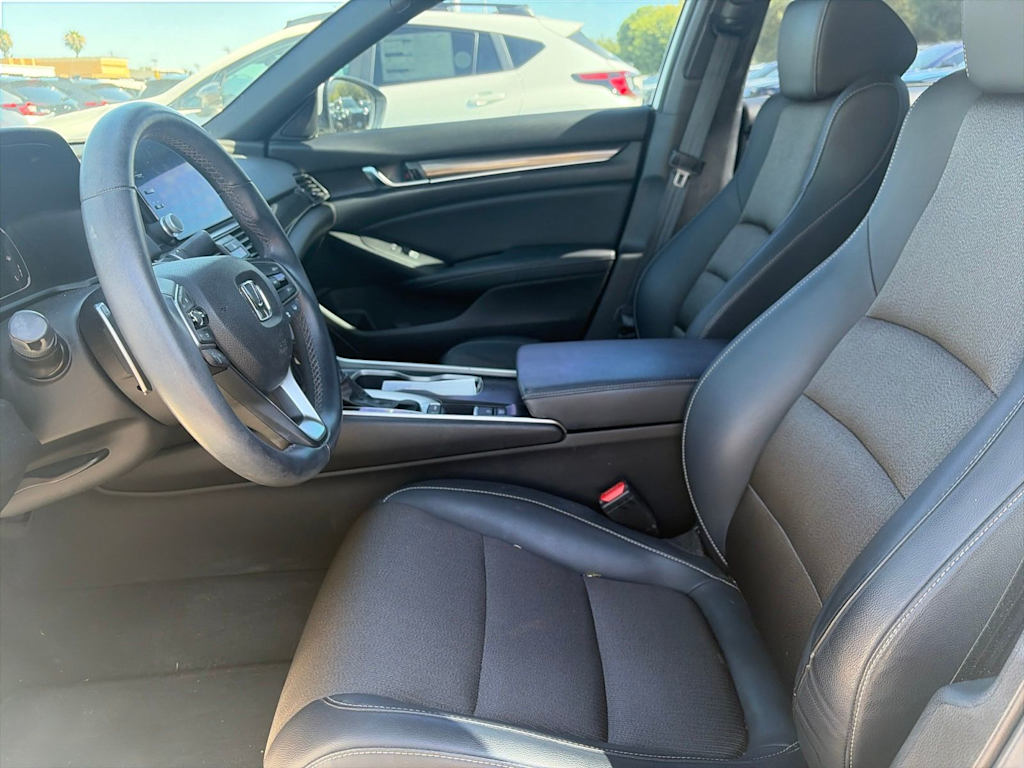 Thumbnail: 2018 Honda Accord - 8