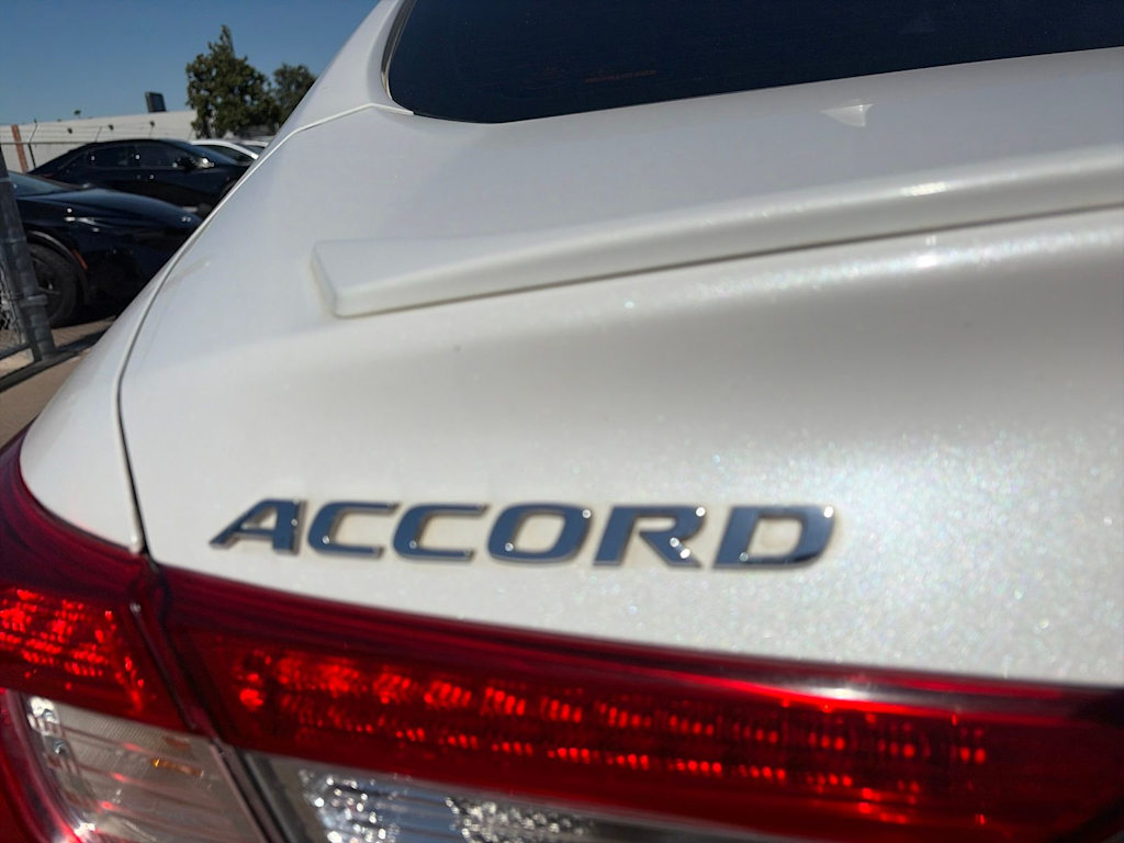 Thumbnail: 2018 Honda Accord - 26