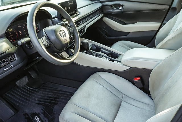 2023 Honda Accord LX 11