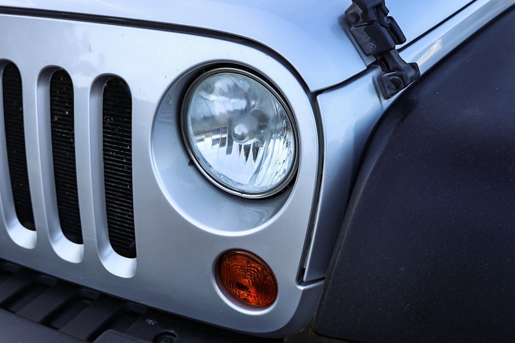 2011 Jeep Wrangler Unlimited Sport 23