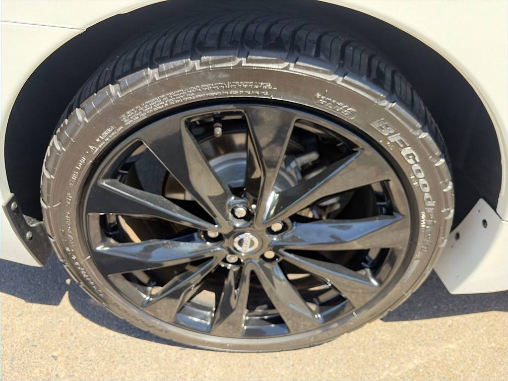 Thumbnail: 2019 Nissan Maxima - 24