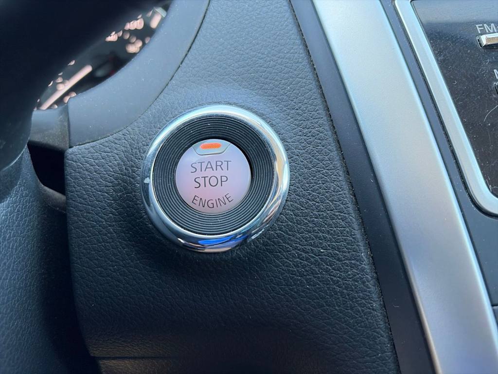 Thumbnail: 2017 Nissan Altima - 28