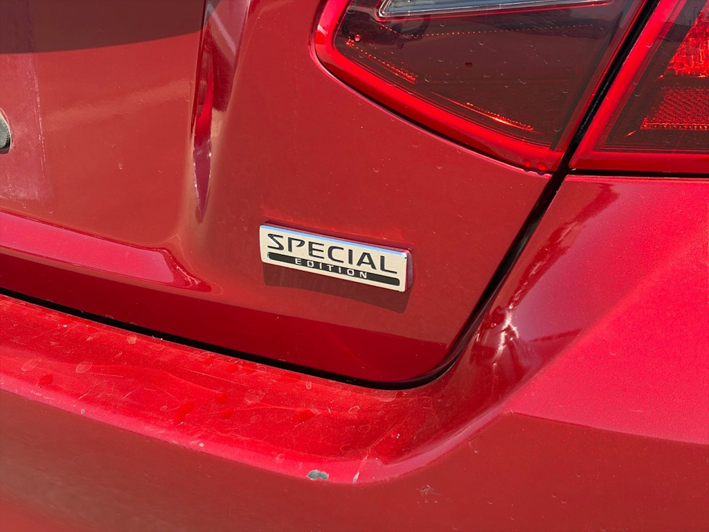 Thumbnail: 2018 Nissan Altima - 27