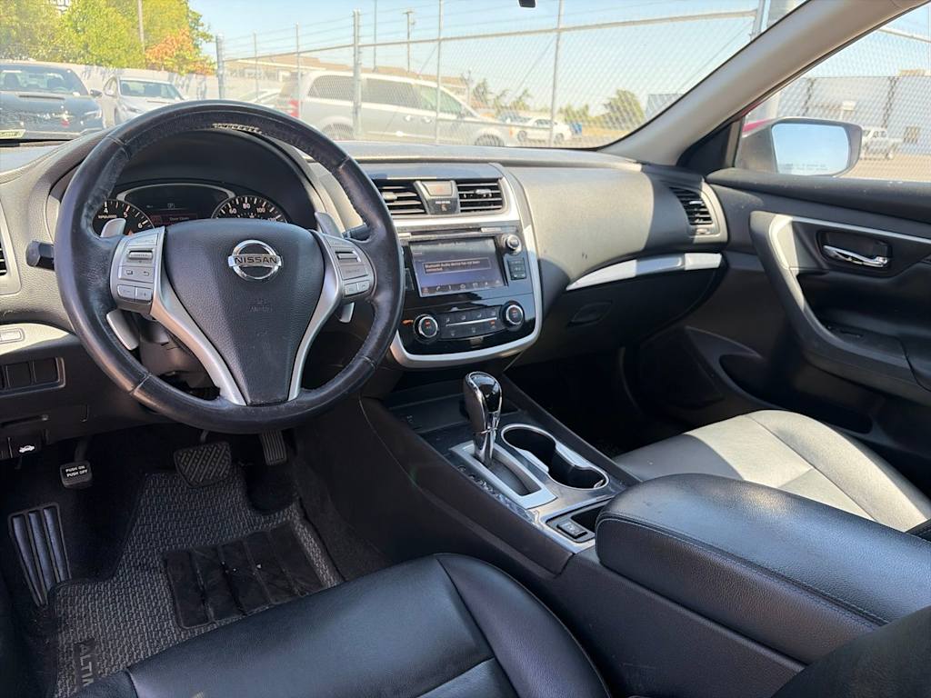 Thumbnail: 2018 Nissan Altima - 2