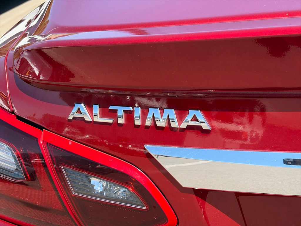 Thumbnail: 2018 Nissan Altima - 28