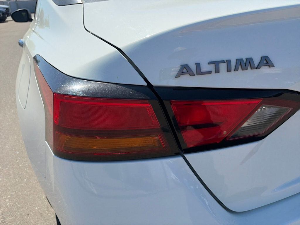 Thumbnail: 2025 Nissan Altima - 22